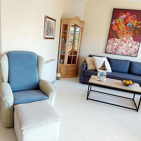 Estupendo Apartamento En Primera Linea De Playa Y Con Vistas Al Mar Denia Exteriör bild