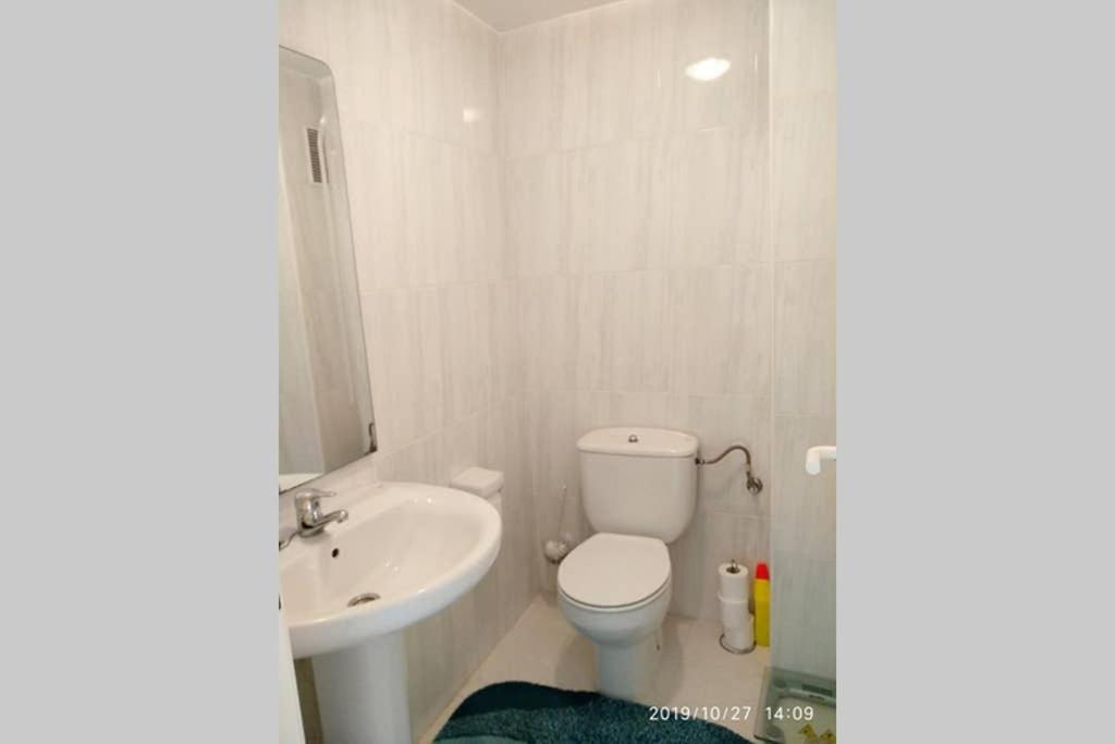 Estupendo Apartamento En Primera Linea De Playa Y Con Vistas Al Mar Denia Exteriör bild