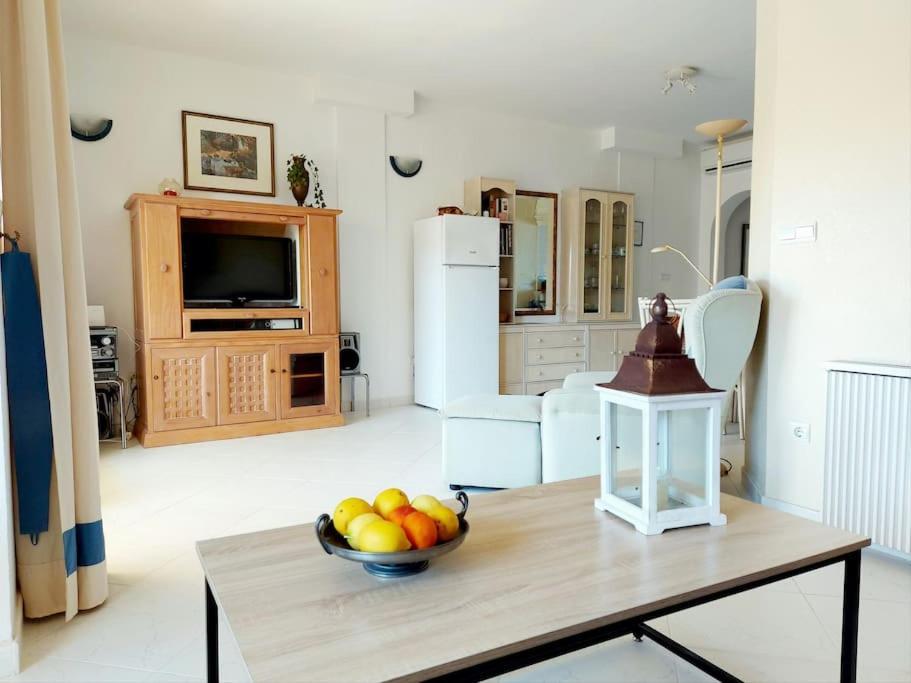 Estupendo Apartamento En Primera Linea De Playa Y Con Vistas Al Mar Denia Exteriör bild